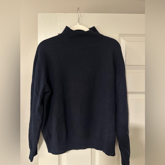Vintage Lord & Taylor two ply cashmere sweater - Picture 4 of 5